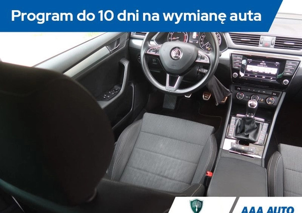 Skoda Superb cena 70000 przebieg: 172729, rok produkcji 2016 z Wojkowice małe 254